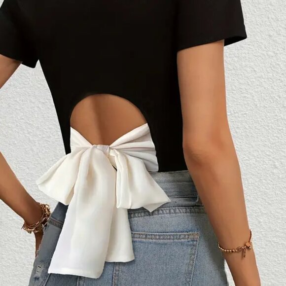 Bowtie Cutout Back Contrast Color Block Top - Picture 5 of 5